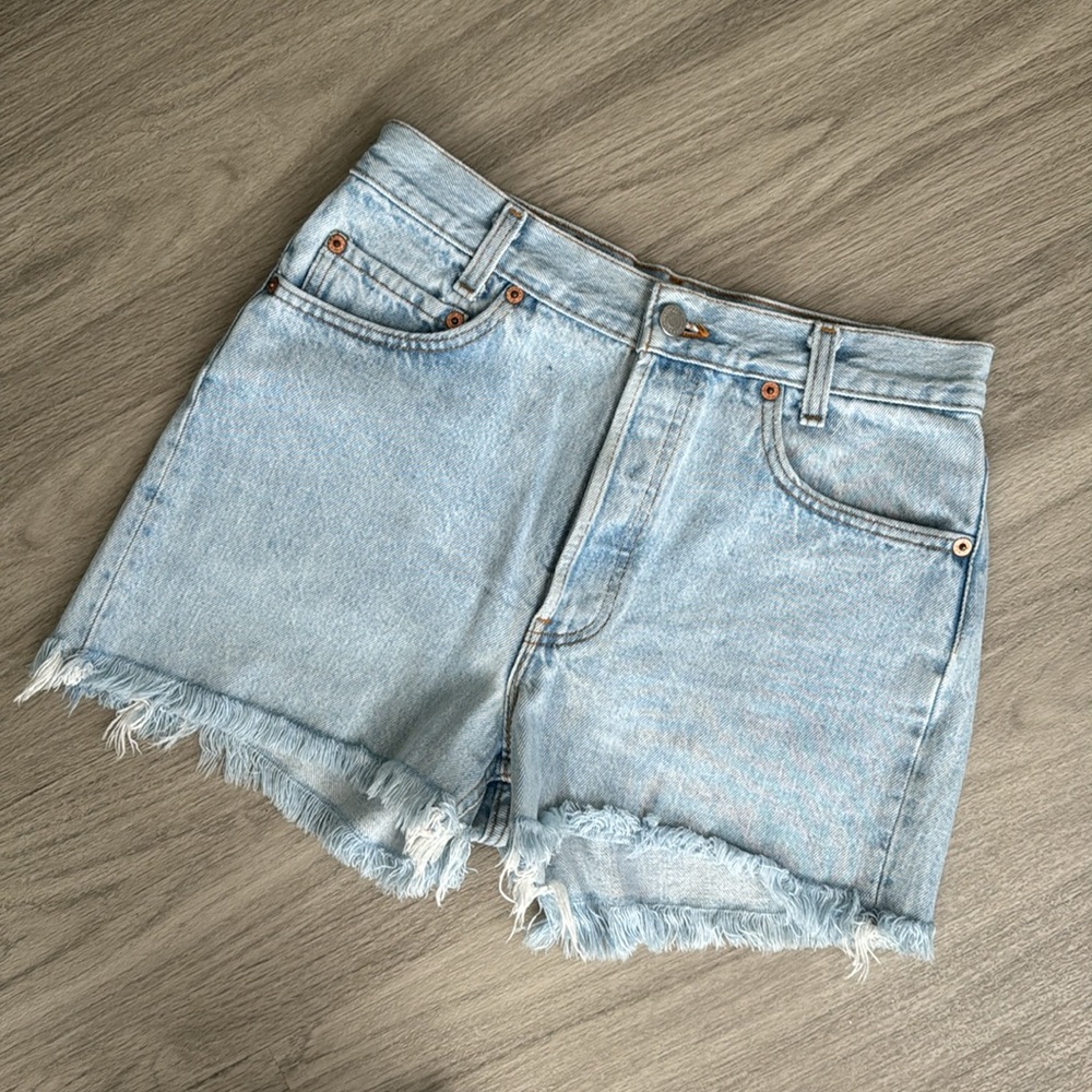 LEVI’S Denim Light Wash Shorts, 27 - inseam is 2” inches